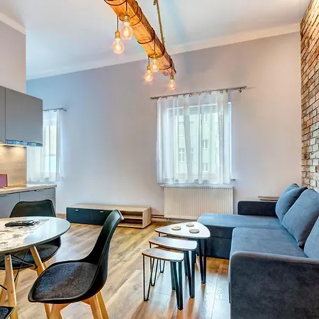 Teatralna アパート *